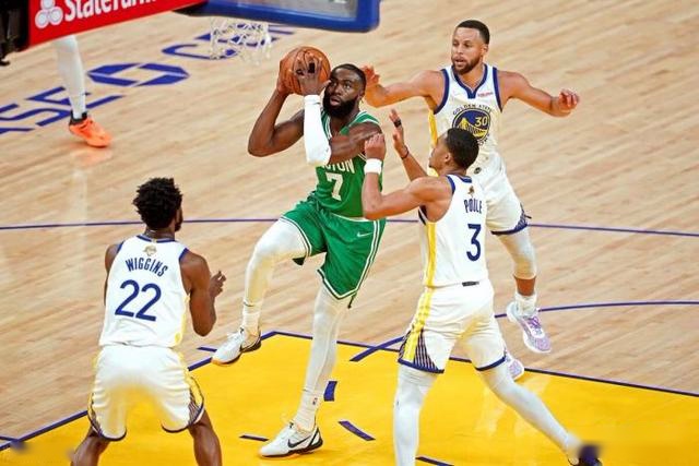 WCBA：四川女篮客场击败山西   收获队史第三冠